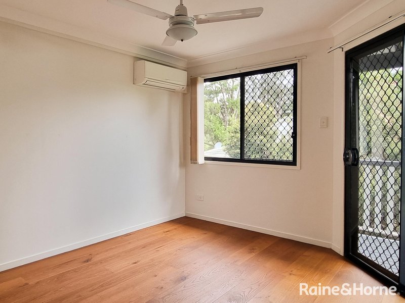 Photo - 1/23a Ronmack Street, Chermside QLD 4032 - Image 8