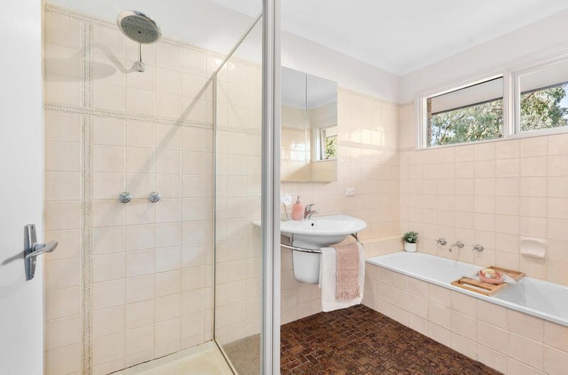 Photo - 123B Brunswick Road, Mitcham VIC 3132 - Image 7