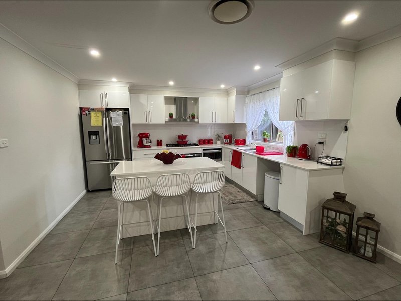 Photo - 123B King Road, Fairfield West NSW 2165 - Image 8