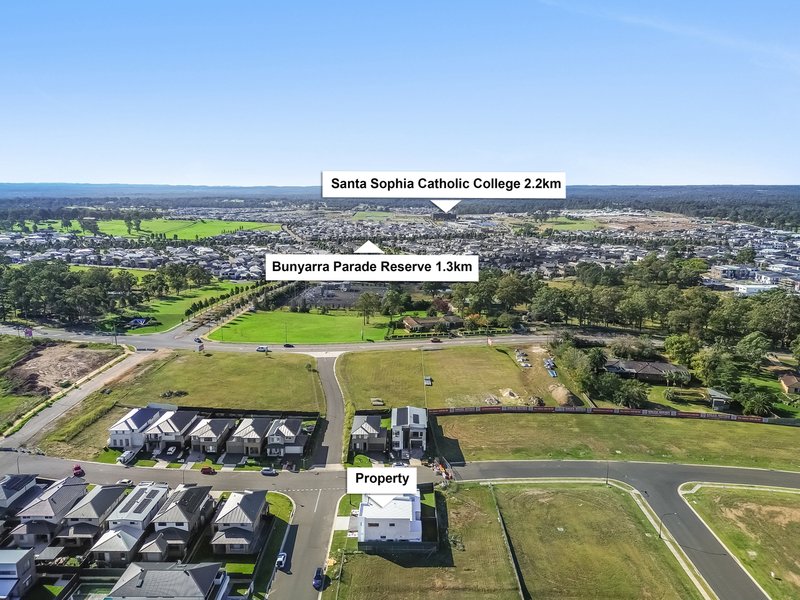 Photo - 123B Shetland Street, Box Hill NSW 2765 - Image 10