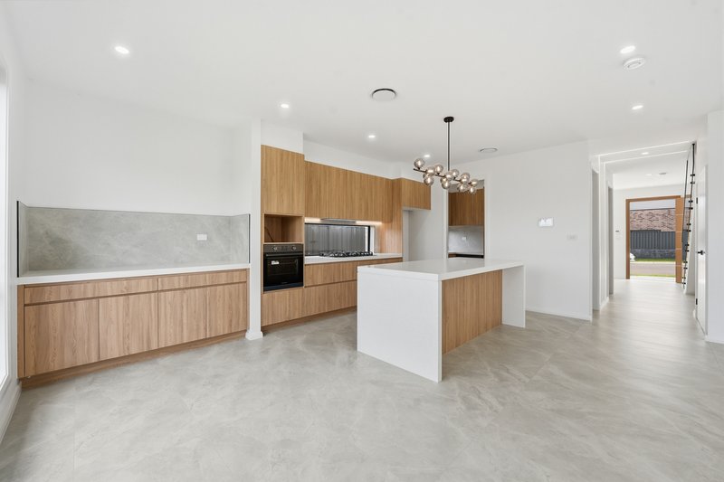 Photo - 123B Shetland Street, Box Hill NSW 2765 - Image 16