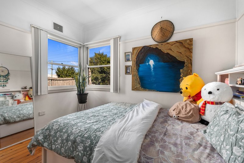 Photo - 124 & 124A Boundary Road, Peakhurst NSW 2210 - Image 8