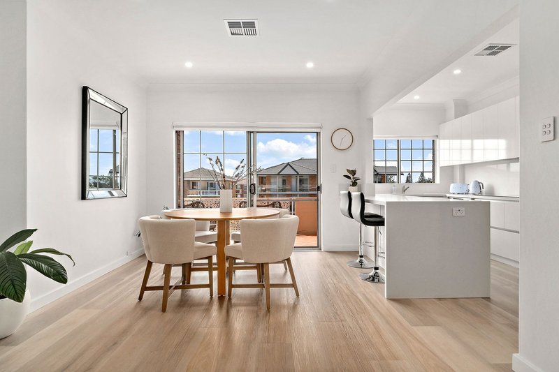 Photo - 12/4-8 Bruce Street, Brighton-Le-Sands NSW 2216 - Image 11