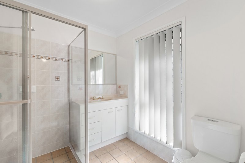 Photo - 1/24 Alarna Street, Victoria Point QLD 4165 - Image 9