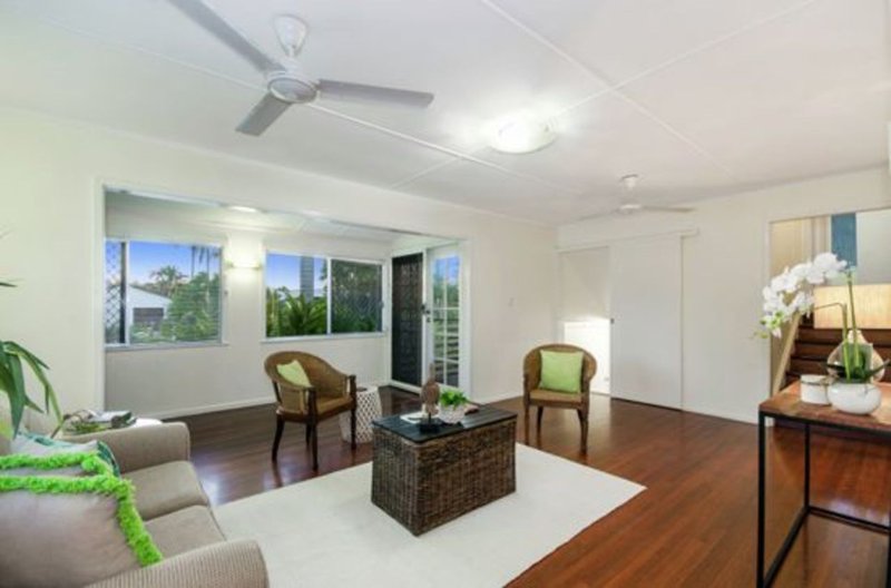 Photo - 124 Albert Street, Cranbrook QLD 4814 - Image 3