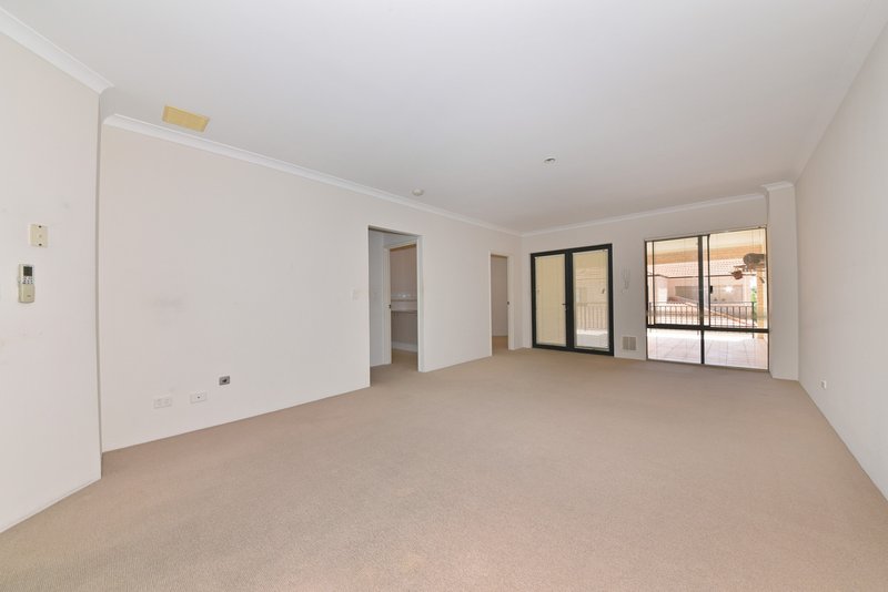 Photo - 12/4 Allum Green, Merriwa WA 6030 - Image 5