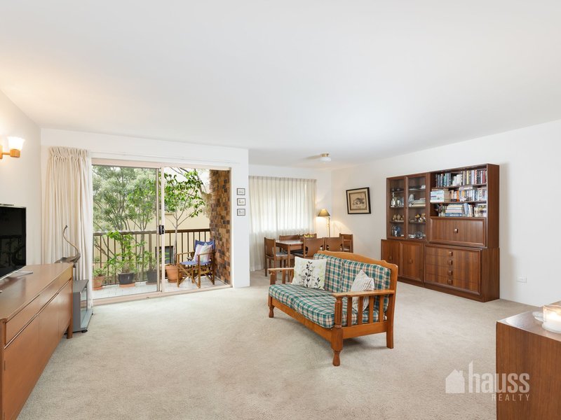 Photo - 1/24 Alpha Street, Taringa QLD 4068 - Image 2