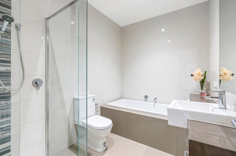Photo - 1/24 Ascot Street, Doncaster East VIC 3109 - Image 10