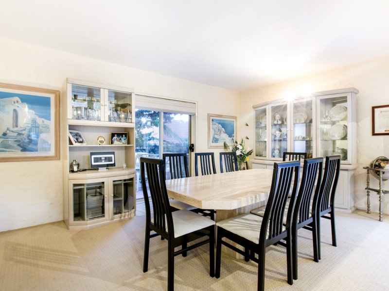 Photo - 124 Barrenjoey Rd , Mona Vale NSW 2103 - Image 9