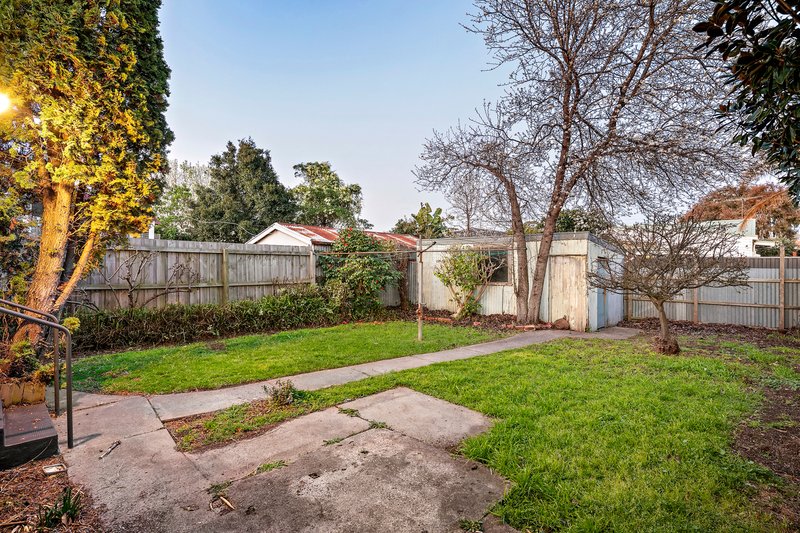 Photo - 124 Barrow Street, Coburg VIC 3058 - Image 12