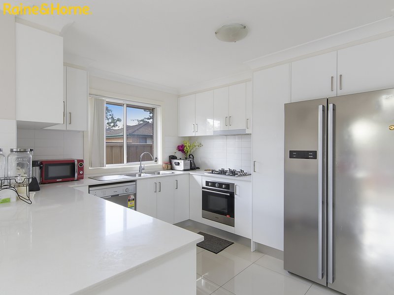 Photo - 1/24 Brisbane Street, Oxley Park NSW 2760 - Image 4