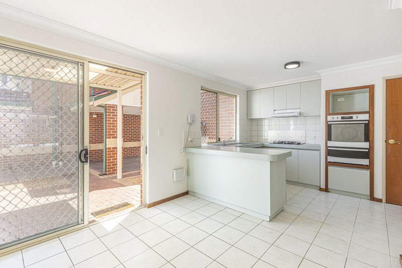 Photo - 1/24 Bronte Street, East Perth WA 6004 - Image 2