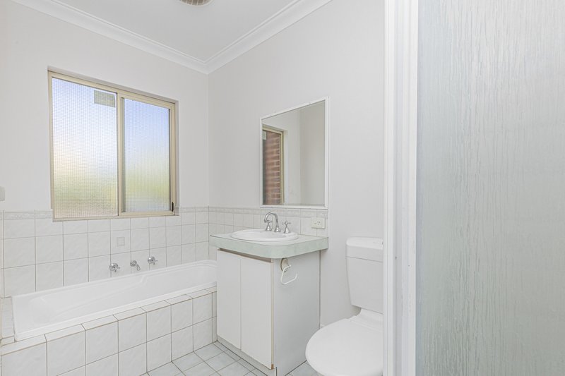 Photo - 1/24 Bronte Street, East Perth WA 6004 - Image 7