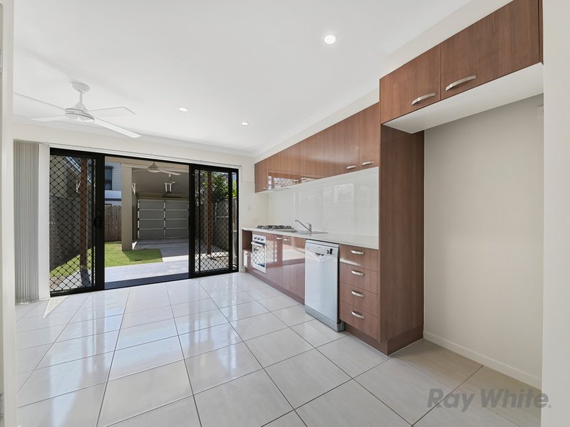 Photo - 124 Carselgrove Avenue, Fitzgibbon QLD 4018 - Image 7