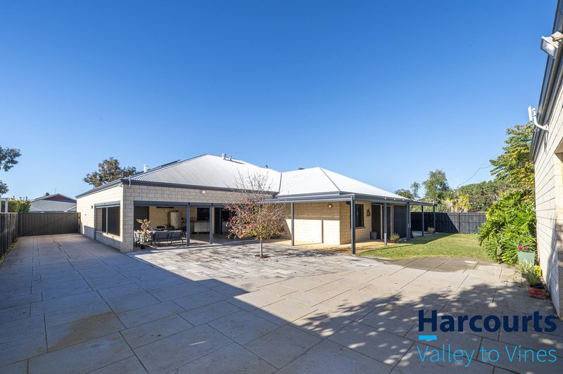 Photo - 124 Charlottes Vista, Ellenbrook WA 6069 - Image 4