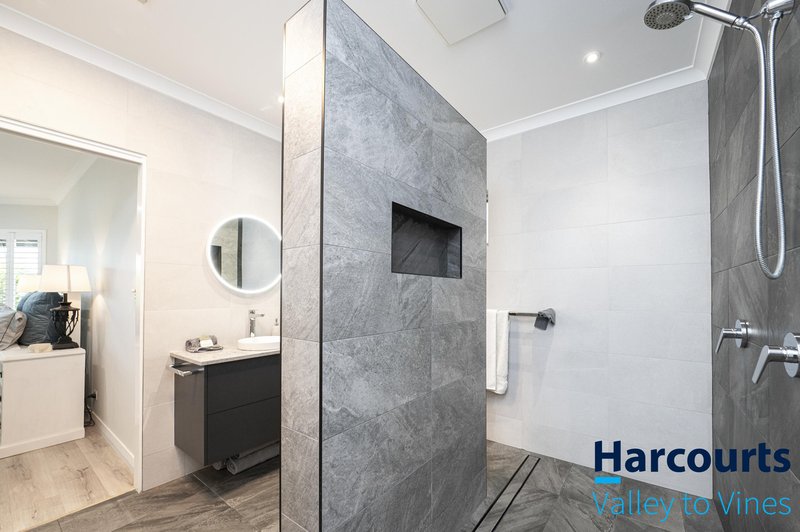 Photo - 124 Charlottes Vista, Ellenbrook WA 6069 - Image 10