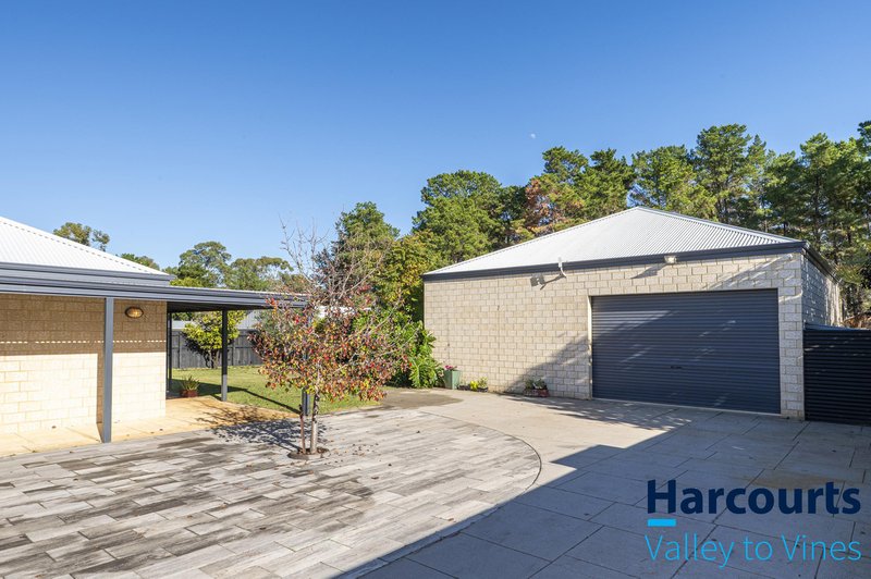 Photo - 124 Charlottes Vista, Ellenbrook WA 6069 - Image 23