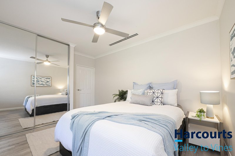 Photo - 124 Charlottes Vista, Ellenbrook WA 6069 - Image 35