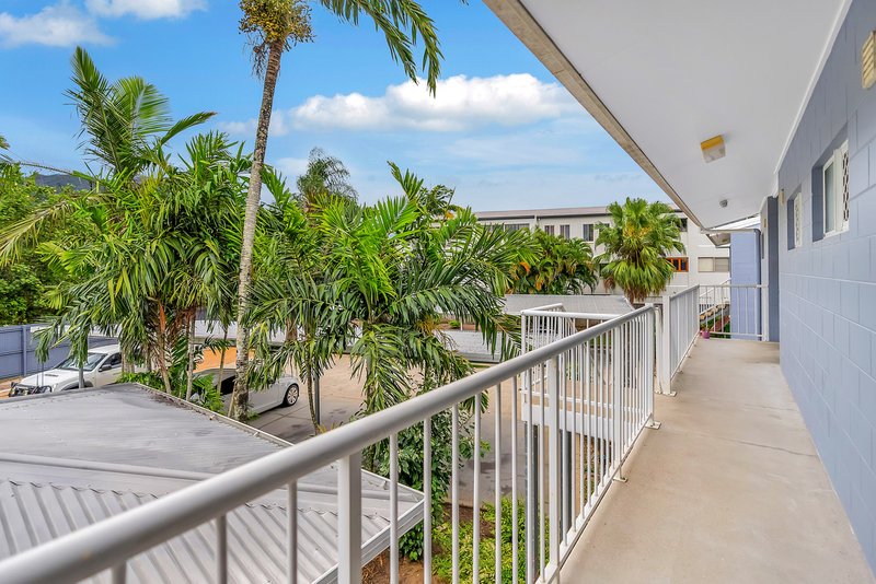 Photo - 12/4 Chester Court, Manunda QLD 4870 - Image 7