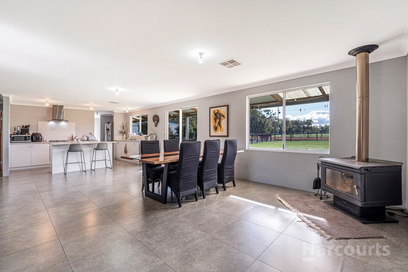 Photo - 124 Clifton Road, Yarloop WA 6218 - Image 9