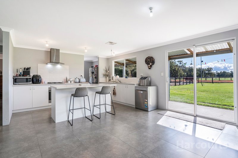 Photo - 124 Clifton Road, Yarloop WA 6218 - Image 10