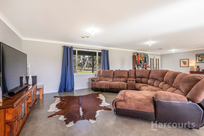 Photo - 124 Clifton Road, Yarloop WA 6218 - Image 15