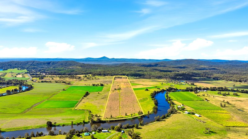 Photo - 124 Coldstream Road, Tyndale NSW 2460 - Image 1