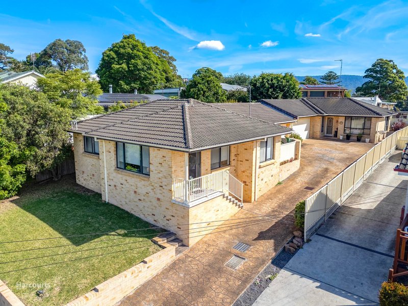 Photo - 1/24 Coolabah Road, Dapto NSW 2530 - Image 1