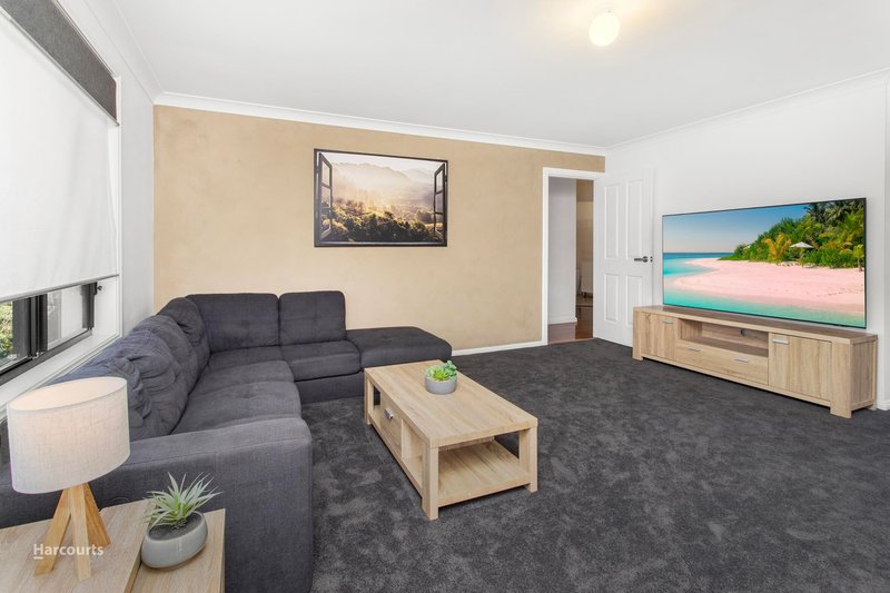 Photo - 1/24 Coolabah Road, Dapto NSW 2530 - Image 3