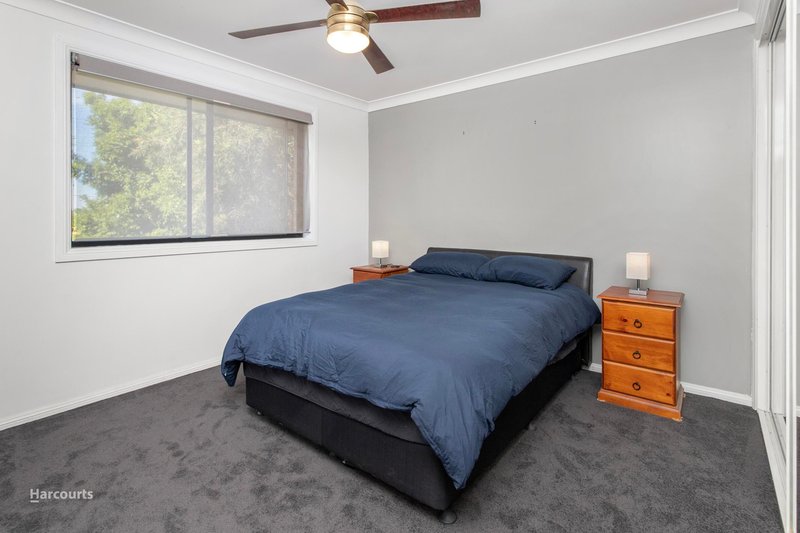 Photo - 1/24 Coolabah Road, Dapto NSW 2530 - Image 7