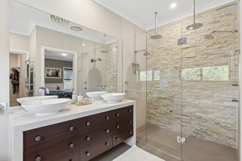Photo - 124 Corvus Drive, Cashmere QLD 4500 - Image 21