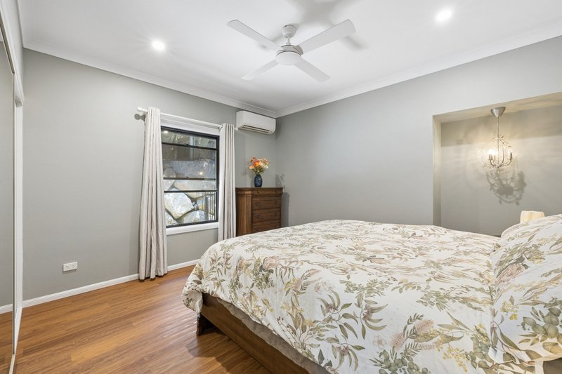Photo - 124 Corvus Drive, Cashmere QLD 4500 - Image 23