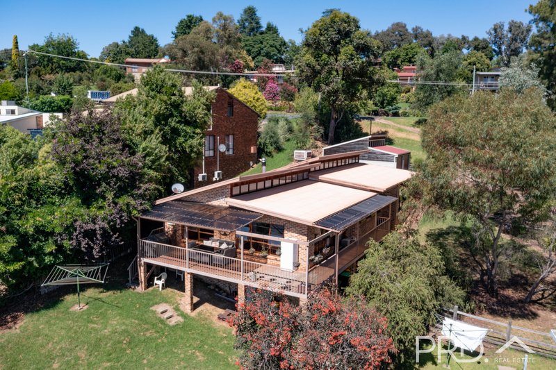 Photo - 124 Dalhunty Street, Tumut NSW 2720 - Image 1