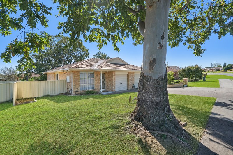 Photo - 1/24 Denton Park Drive, Rutherford NSW 2320 - Image 3