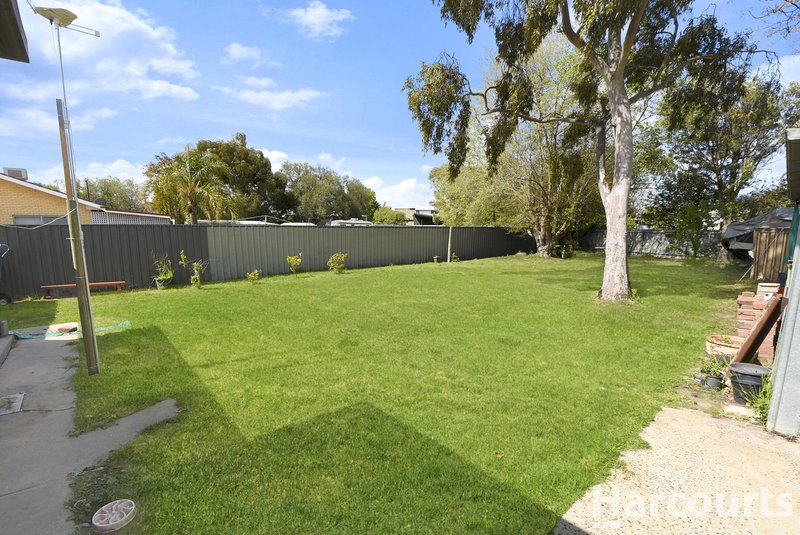 Photo - 124 Dooen Road, Horsham VIC 3400 - Image 11