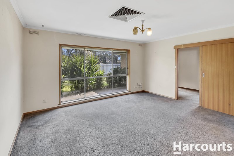 Photo - 124 Dooen Road, Horsham VIC 3400 - Image 2