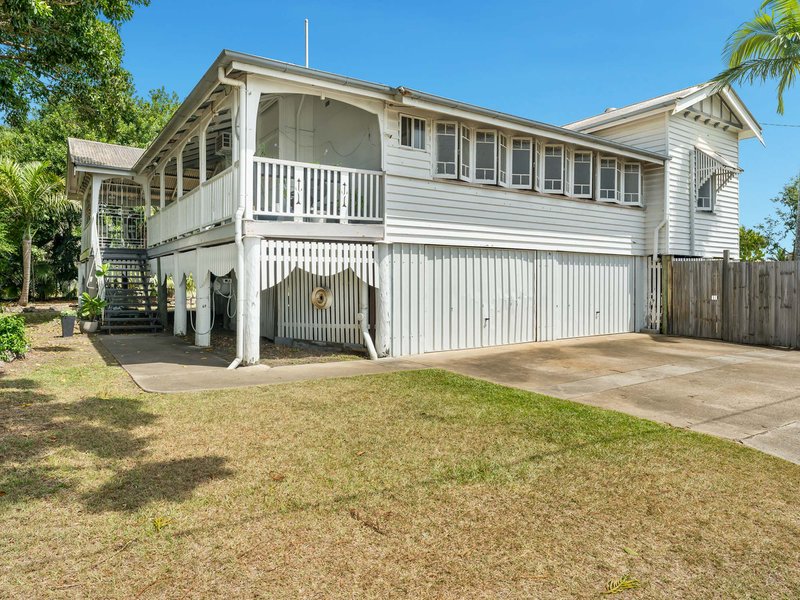 Photo - 124 Ferry Street, Maryborough QLD 4650 - Image 2