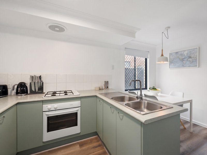 Photo - 1/24 Gochean Avenue, Bentley WA 6102 - Image 2