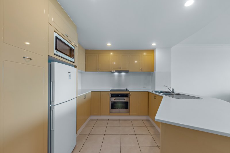 Photo - 12/4 Golden Orchid Drive, Airlie Beach QLD 4802 - Image 7