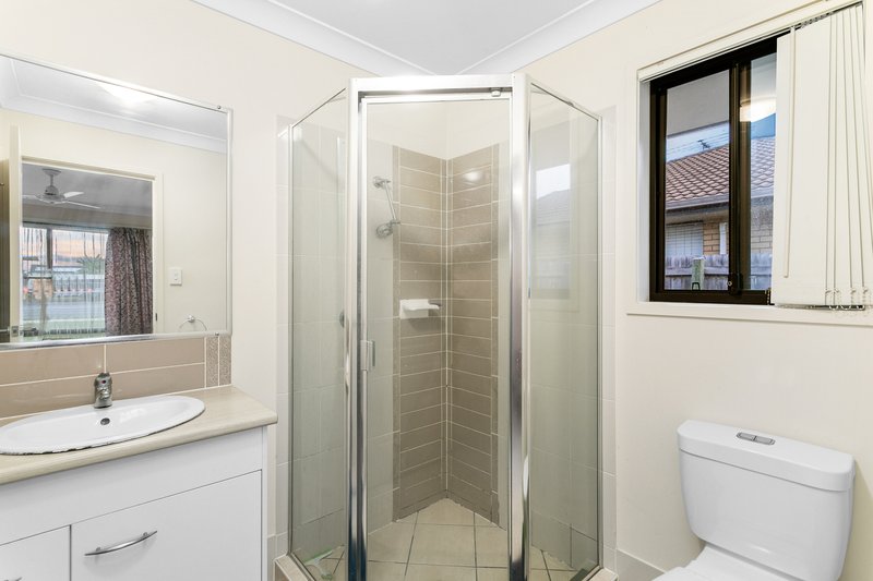 Photo - 124 Graham Road, Morayfield QLD 4506 - Image 9