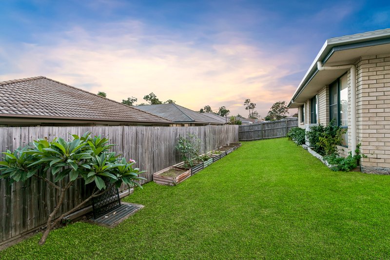 Photo - 124 Graham Road, Morayfield QLD 4506 - Image 15