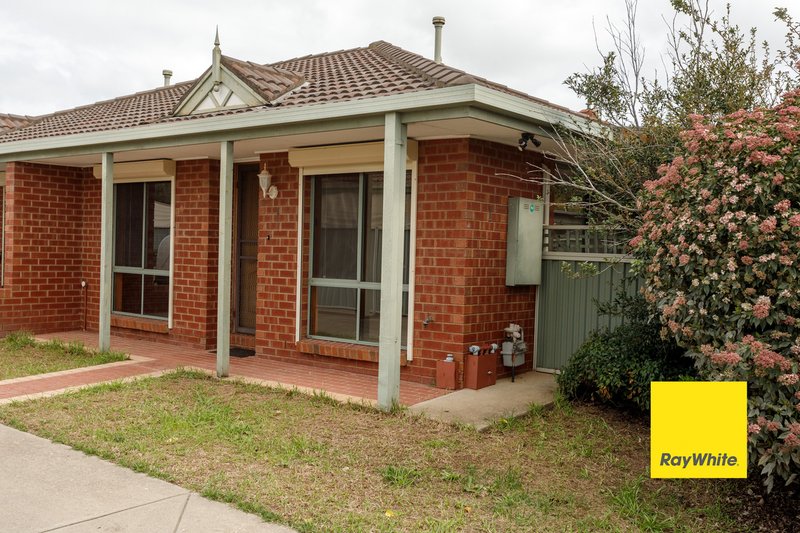 Photo - 1/24 Hughes Street, Tatura VIC 3616 - Image 2