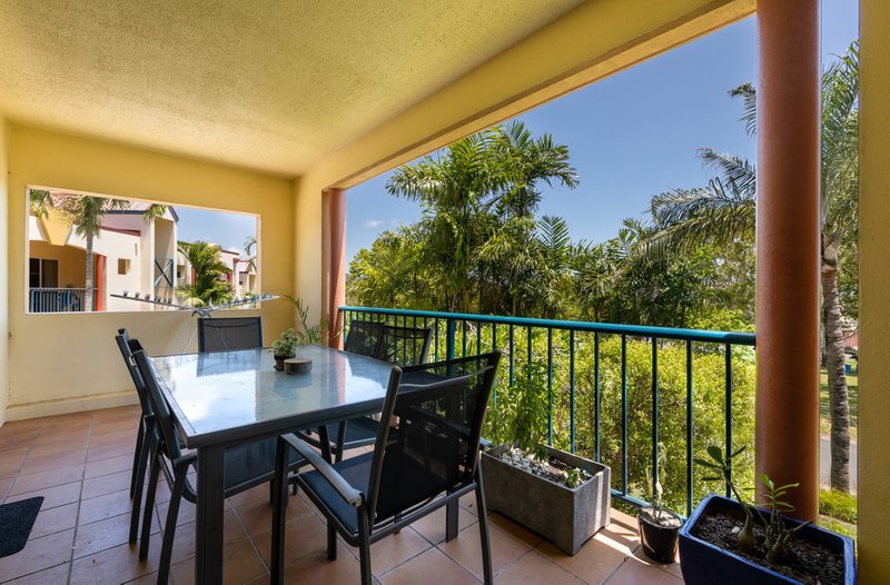 Photo - 1/24 Island Drive, Cannonvale QLD 4802 - Image 3