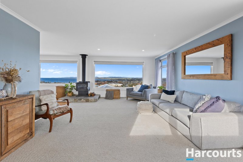 Photo - 124 James Street, Devonport TAS 7310 - Image 9