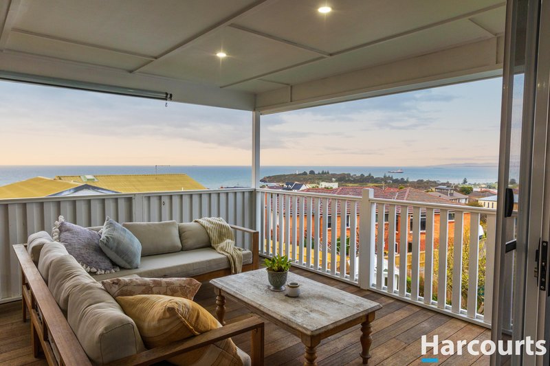 Photo - 124 James Street, Devonport TAS 7310 - Image 31