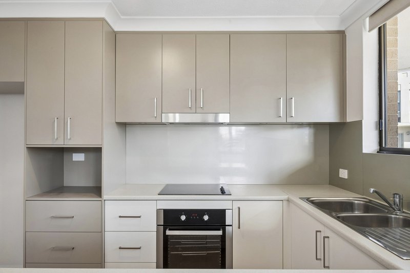 Photo - 12/4 Jardine Street, Kingston ACT 2604 - Image 8