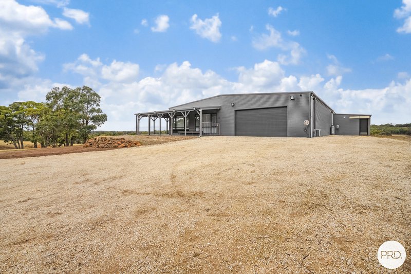 Photo - 124 Kays Road, Waterloo VIC 3373 - Image 17