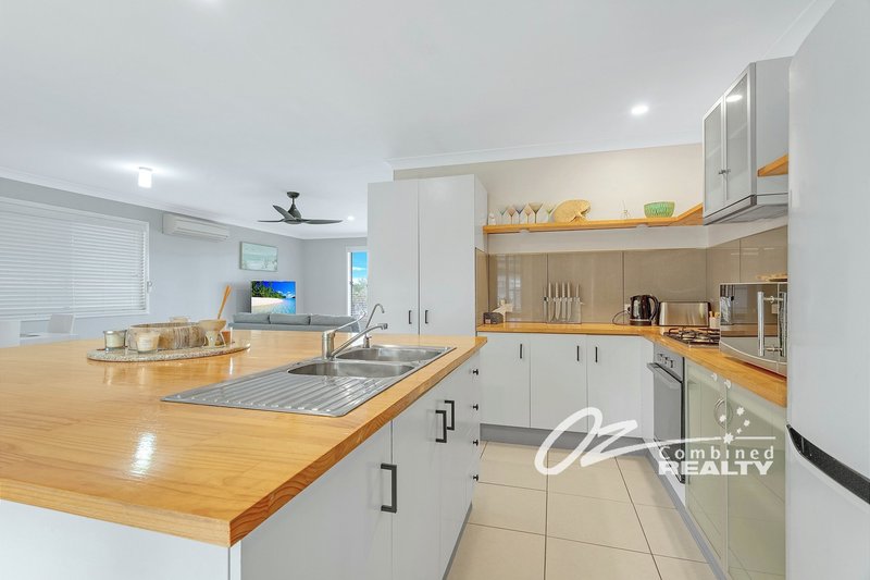 Photo - 124 Kerry Street, Sanctuary Point NSW 2540 - Image 7