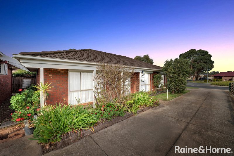 1/24 Kirkton Drive, Kurunjang VIC 3337