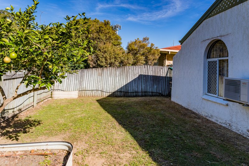 Photo - 1/24 Lorraine Court, Andergrove QLD 4740 - Image 10